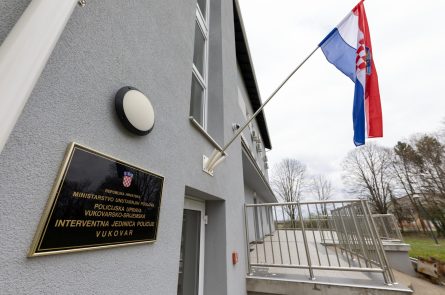 041_Objekt_za_interventnu_policiju04