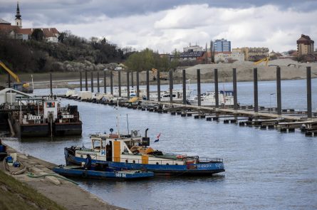 048_Komunalno_pristaniste_Marina_Vukovar03